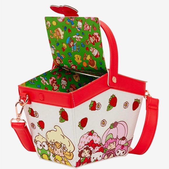 Loungefly Strawberry Shortcake Basket Strawberry 
Scented Crossbody Bag NWT - Picture 4 of 5